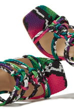 Load image into Gallery viewer, Purple Multi Print Snake Single Sole Heels

