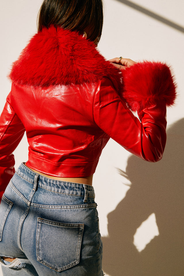 Load image into Gallery viewer, Faux Fur Jacket
