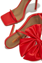 Load image into Gallery viewer, Pauline High Heels with Bow Detailing - Red
