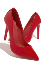 Load image into Gallery viewer, Internet Celebrity - Red
