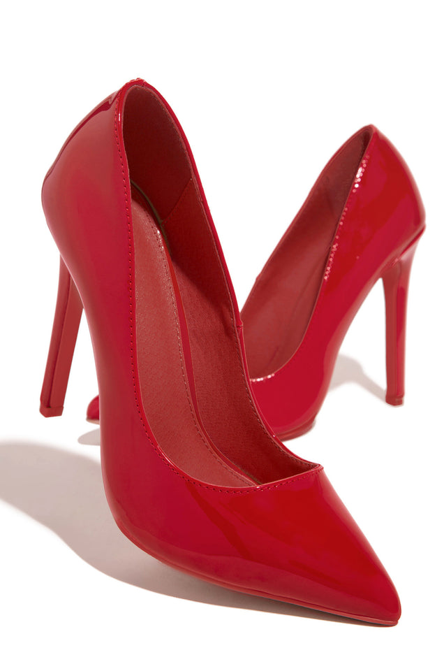 Load image into Gallery viewer, Internet Celebrity - Red
