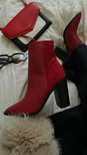 Load image into Gallery viewer, Triumph Block Heel Ankle Boots - Red
