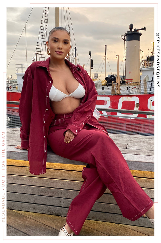 Load image into Gallery viewer, Airport Outfit

