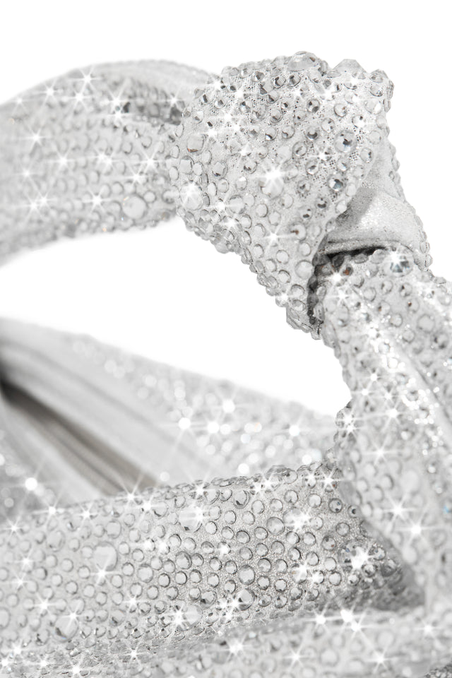 Load image into Gallery viewer, Knit Top Knot Bag
