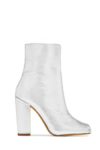 Load image into Gallery viewer, Alura Toe Split Block Heel Ankle Boots - Silver
