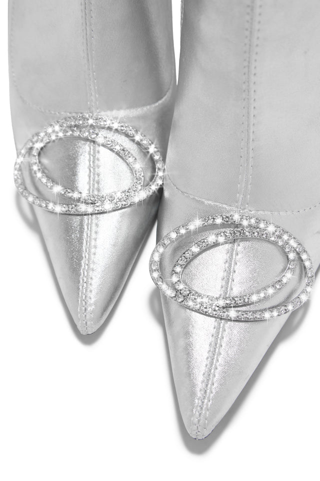 Load image into Gallery viewer, Silver Tone Metallic Over The Knee Boots
