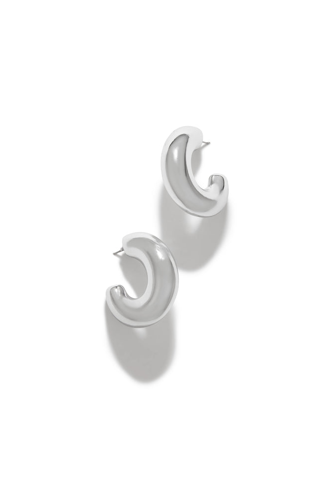 Load image into Gallery viewer, Tamia Abstract Hoop Earring - Silver
