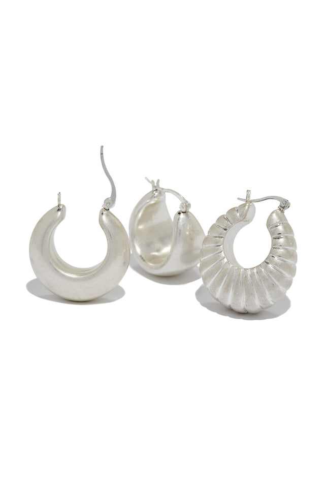 Load image into Gallery viewer, Silver Hoops
