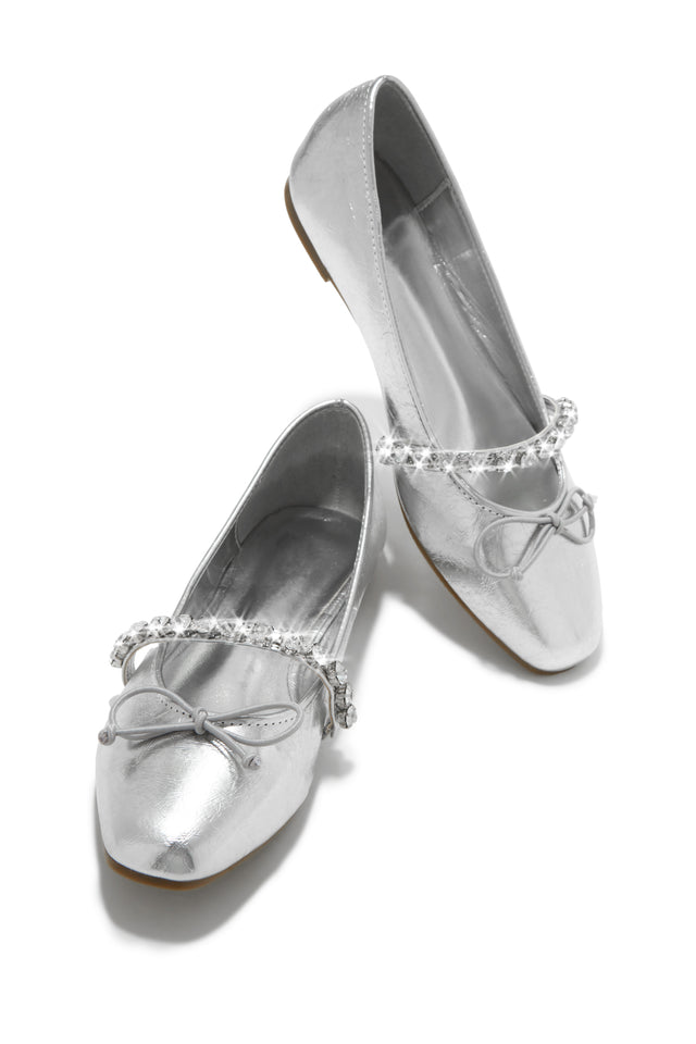 Load image into Gallery viewer, Front knotted Bow flats
