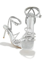 Load image into Gallery viewer, Embellished Silver-Tone Single Sole Heels
