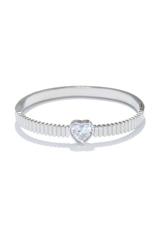 Load image into Gallery viewer, Silver Heart Bangle
