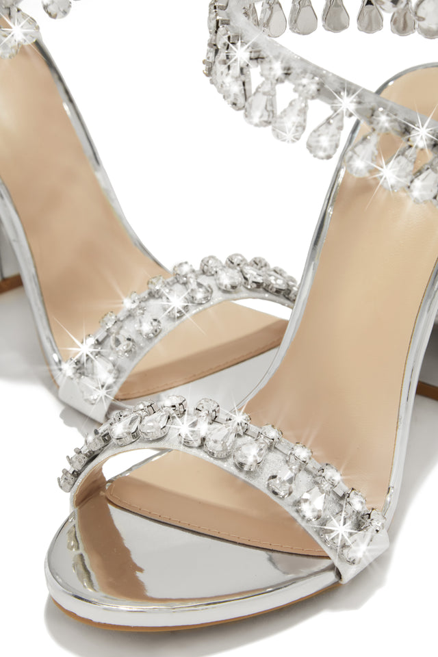 Load image into Gallery viewer, Silver-Tone Rhinestone Chunky Heels
