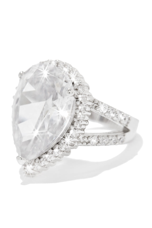 Load image into Gallery viewer, Bling Ring
