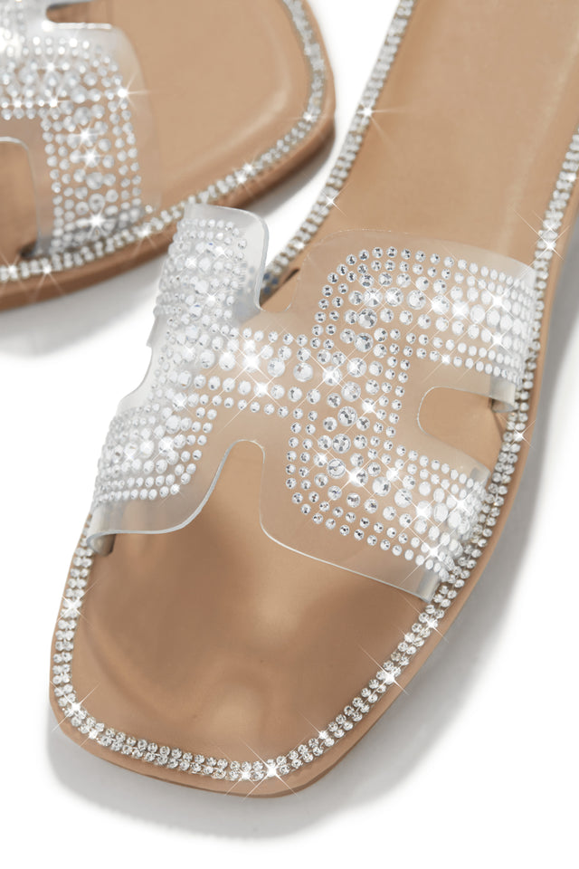Load image into Gallery viewer, Silver-Tone Embellished Summer Sandals
