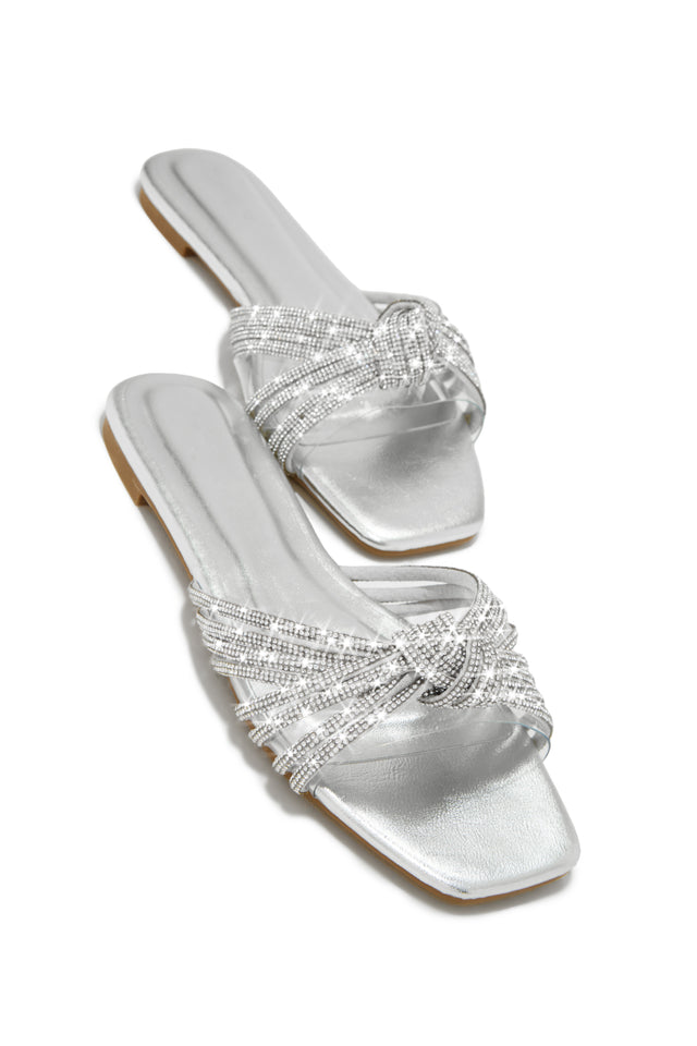 Load image into Gallery viewer, Embellished Silver Sandals
