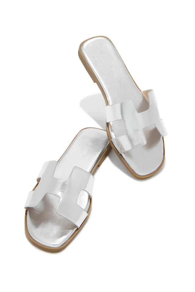 Load image into Gallery viewer, Silver-Tone Slip On Sandals

