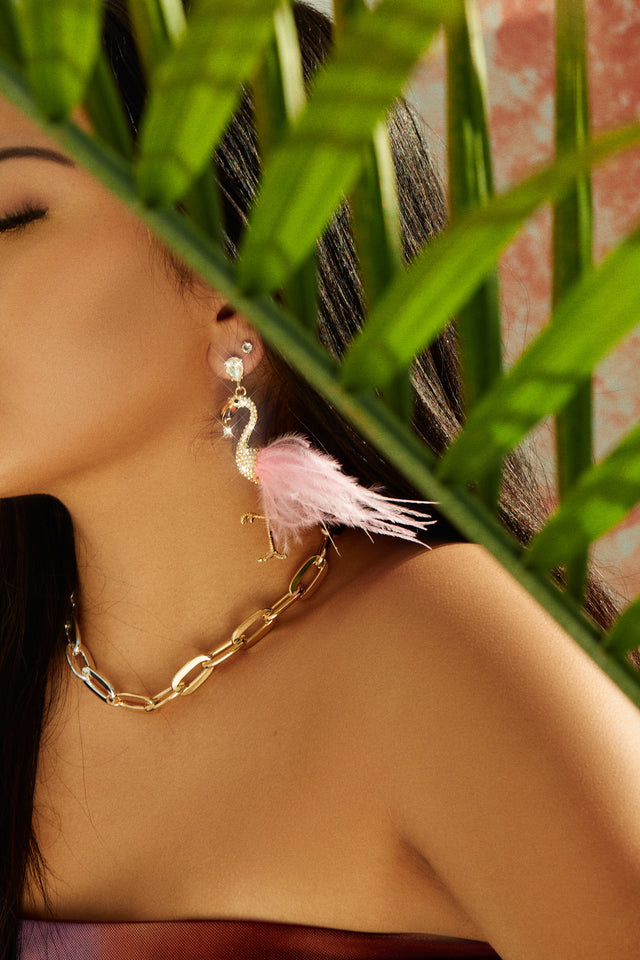 Load image into Gallery viewer, Model wearing pink flamingo statement earring
