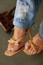 Load image into Gallery viewer, Women Wearing Nude Slip On Heels
