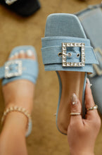 Load image into Gallery viewer, Women Holding Denim Sandals
