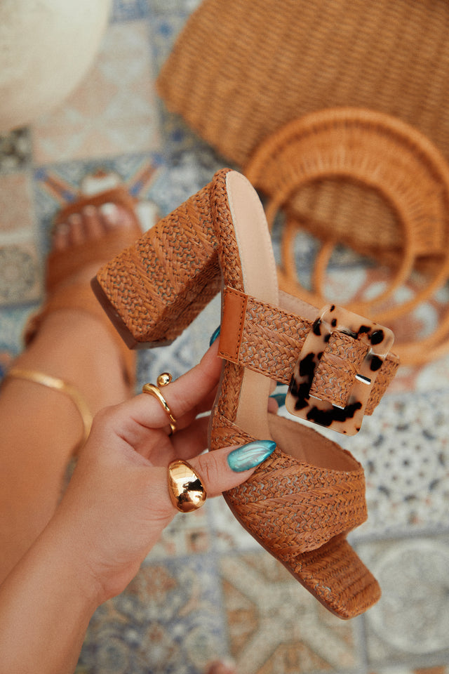 Load image into Gallery viewer, Women Wearing Tan Heels

