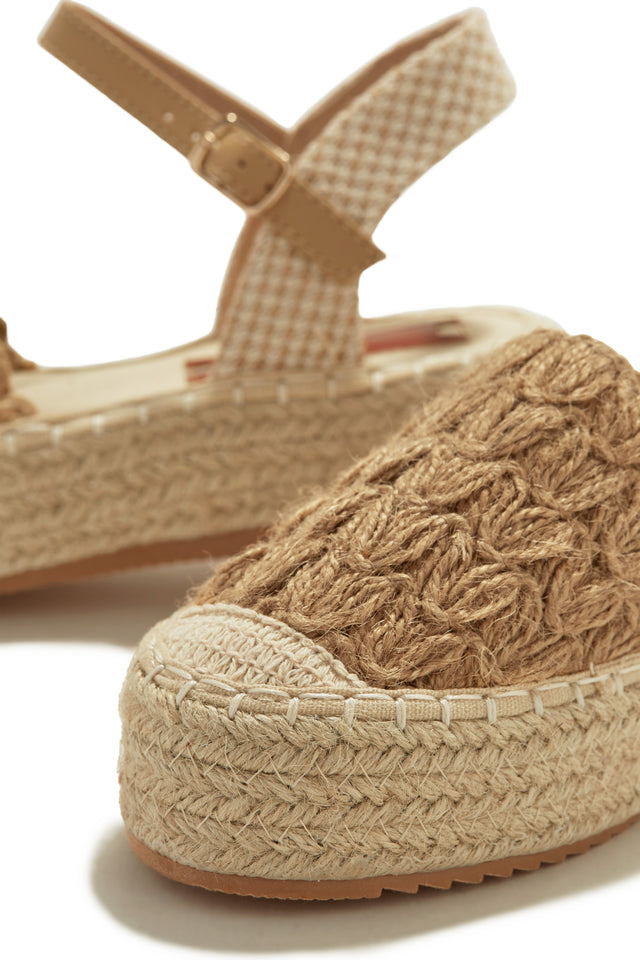 Load image into Gallery viewer, Straw Ankle Strap Sandals
