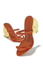 Load image into Gallery viewer, Sunset Waves Sea Shell Mule Heels - Tan
