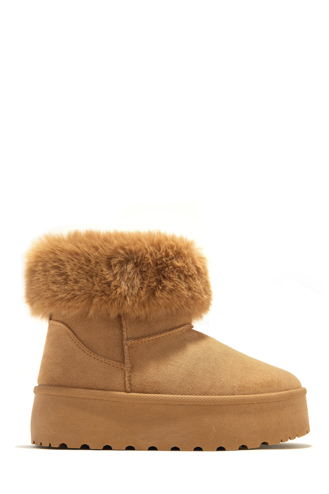 Load image into Gallery viewer, Morning Coffee Faux Fur Platform Booties - Nude
