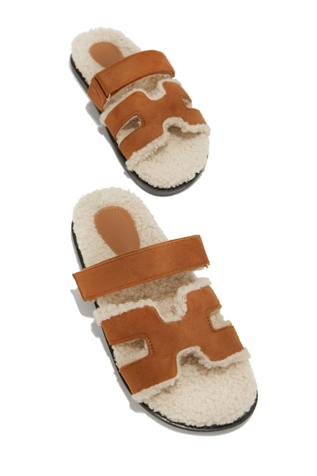Load image into Gallery viewer, Tan Slip On Sandals
