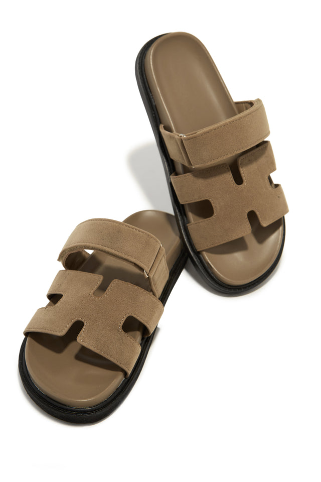 Load image into Gallery viewer, Sun Kissed Slip On Sandals - Taupe
