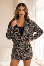 Load image into Gallery viewer, Kenya Animal Print Jacket – Black/Tan
