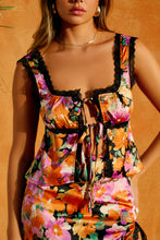 Load image into Gallery viewer, Resort Floral Top
