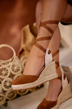 Load image into Gallery viewer, Tan Camel Wedge Heel
