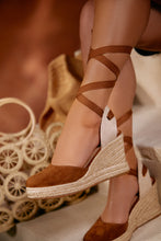 Load image into Gallery viewer, Tropical Vacay Lace Up Platform Espadrille Wedges - Tan
