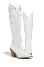 Load image into Gallery viewer, Festival Season Cowgirl Boots - White
