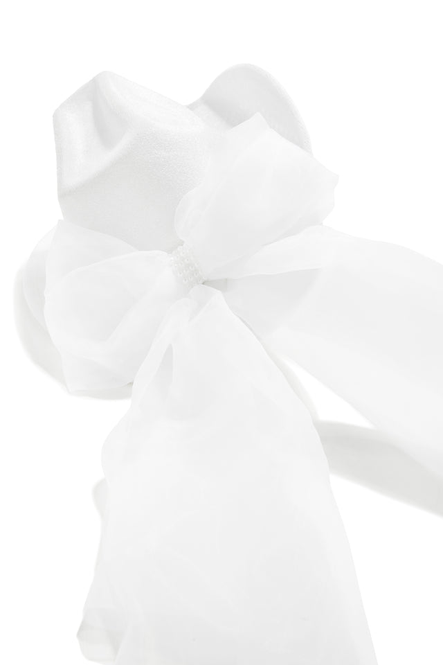 Load image into Gallery viewer, White Bow Embellished Bride Hat
