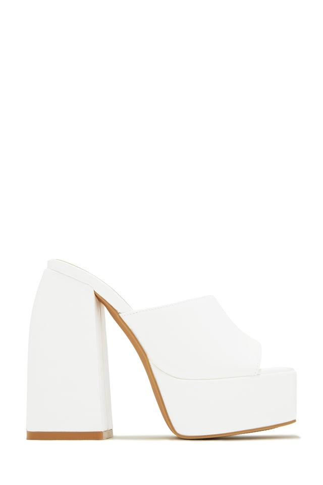 Load image into Gallery viewer, White Platform Chunky Heels
