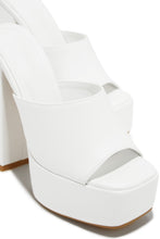 Load image into Gallery viewer, White Heels
