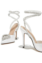 Load image into Gallery viewer, Love Language Embellished Heart Heel Pumps - White
