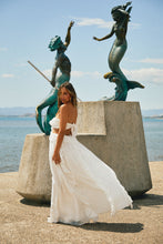 Load image into Gallery viewer, Ruffle White Bridal Dress
