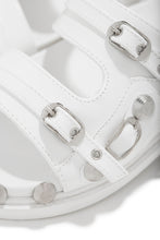 Load image into Gallery viewer, White Slide On Sandals
