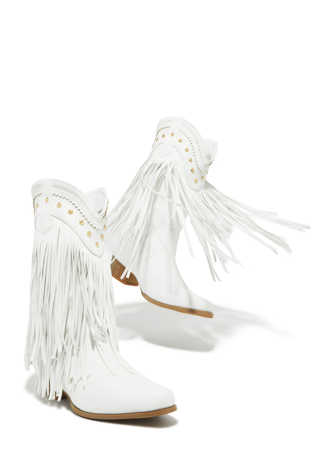 Load image into Gallery viewer, Bayley Fringe Cowgirl Boots - White
