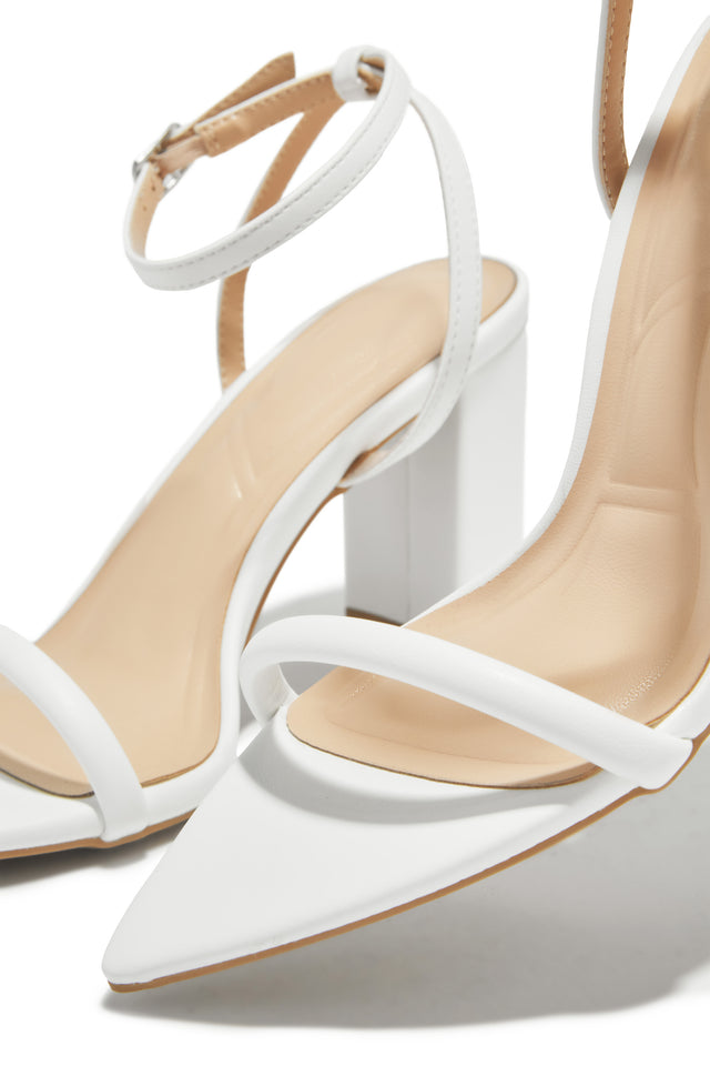 Load image into Gallery viewer, Reyna Single Sole Block Heels - White
