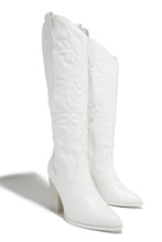 Load image into Gallery viewer, Jordyn Cowgirl Boots - White
