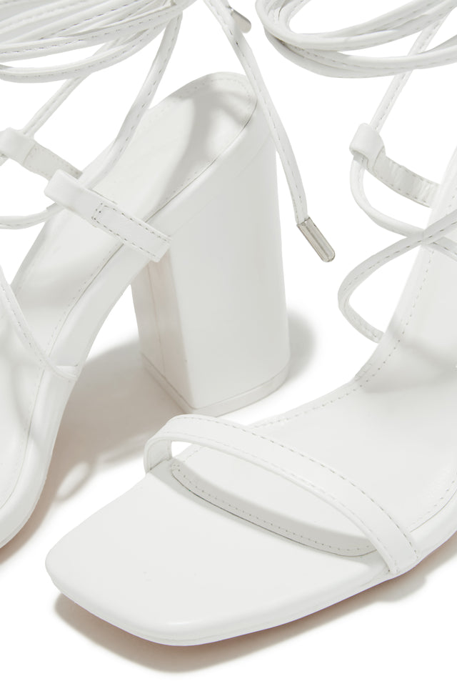 Load image into Gallery viewer, Aria Lace Up Block Heels - White
