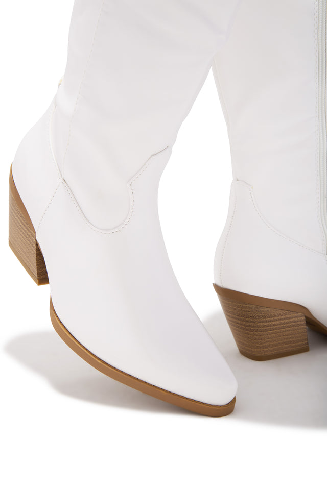 Load image into Gallery viewer, Festival Forever Cowgirl Boots - White
