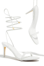 Load image into Gallery viewer, Ashantii Lace Up Mid Heels - White
