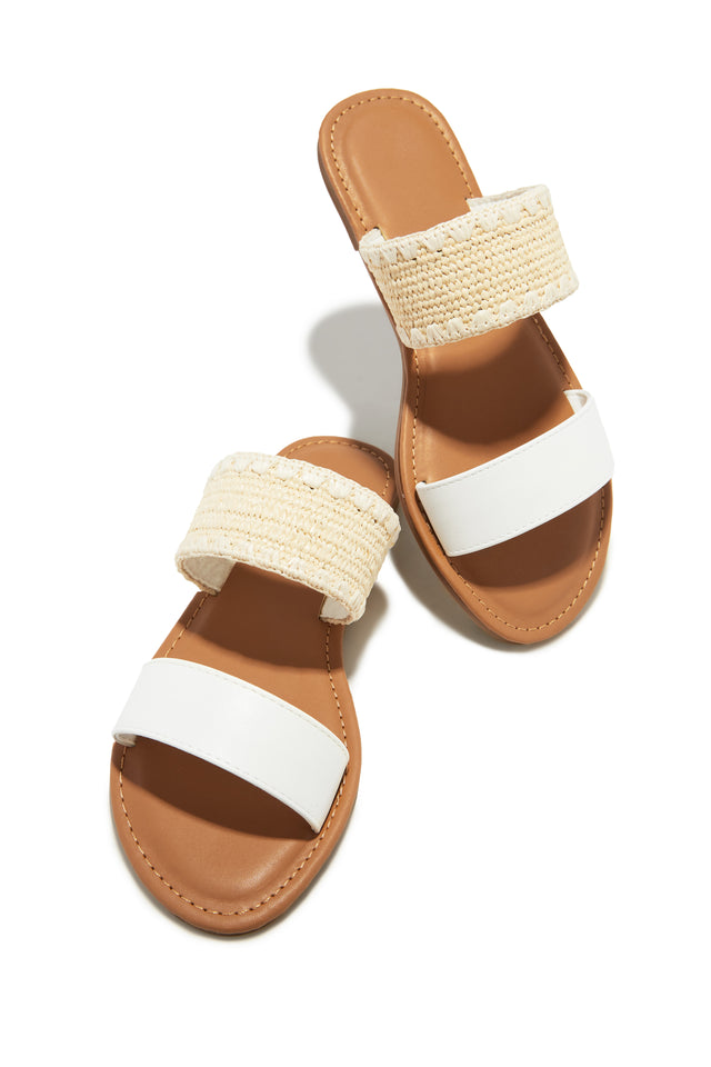 Load image into Gallery viewer, Janice Slip On Sandals - Tan
