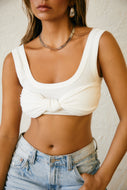 Knot Front Crop