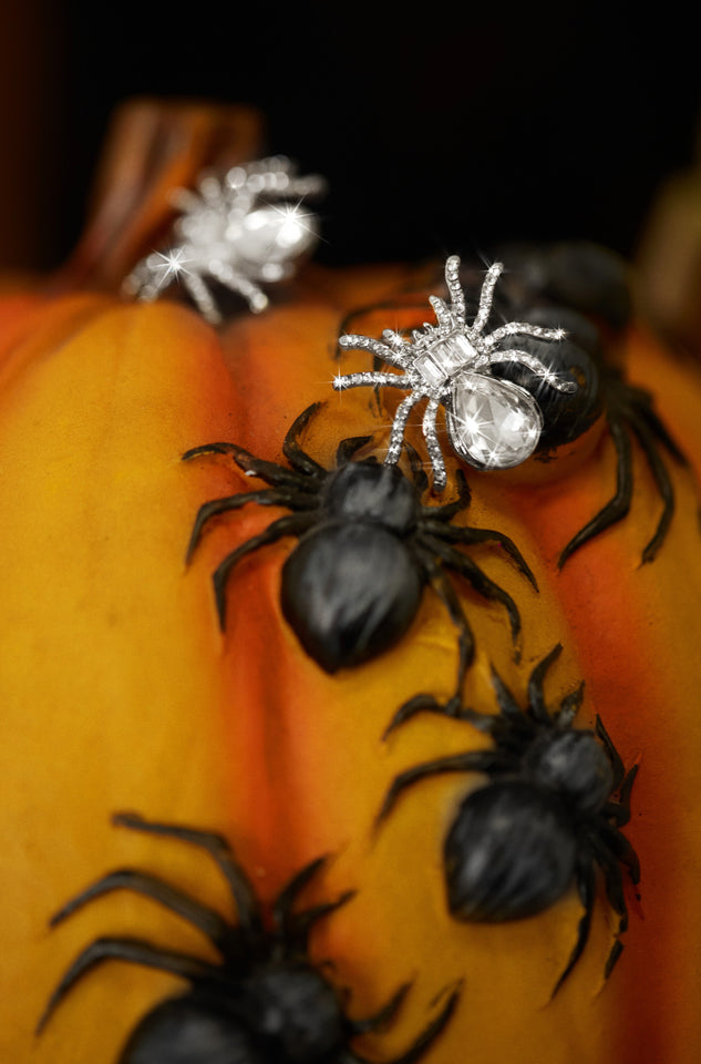 Load image into Gallery viewer, Embellished Spider Earring
