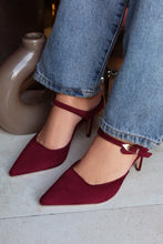 Load image into Gallery viewer, Kaley Mule Heel Pumps - Wine

